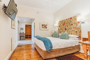 Acorn Guest House