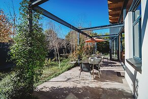 Acorn Guest House