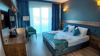 Lina Garden Hotel