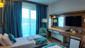 Lina Garden Hotel