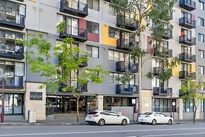 Luxury East Perth - Sleeps 2 - Superior Wifi
