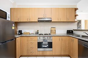 2bdr East Perth Getaway