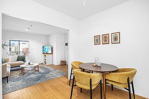 Newly Renovated 1bdr in the CBD