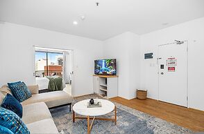 Newly Renovated 1bdr in the CBD