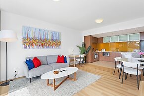 1bdr Parking on Beaufort Street