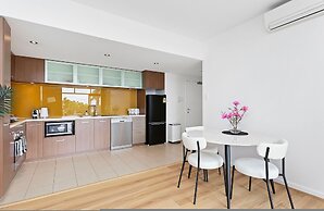 1bdr Parking on Beaufort Street