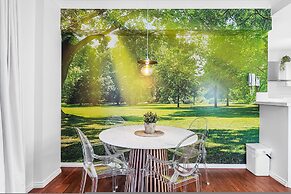 Bespoke East Perth - Sleeps 2 - Superior Wifi