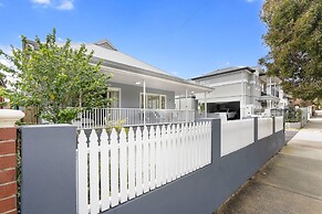 Hyde Seek Parkside Family Stay