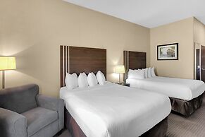 Duvernay Inn & Suites