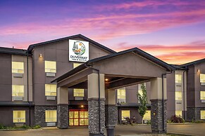 Duvernay Inn & Suites