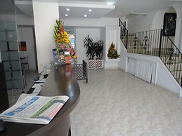 HOTEL FENIX REAL