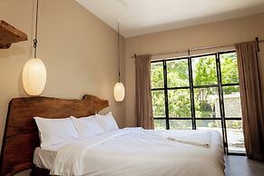 Krazy Gecko Resort
