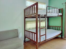 Coco and Canal HomeStory