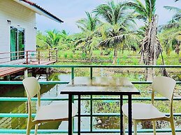 Coco and Canal HomeStory
