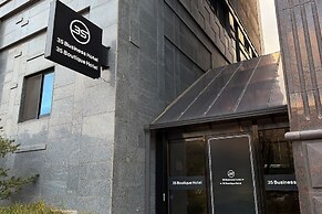 3S HOTEL DONGTAN - BUSINESS