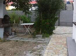 Charming Apartments Dokoza Vir