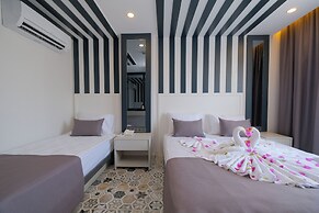 Black Royal Belek