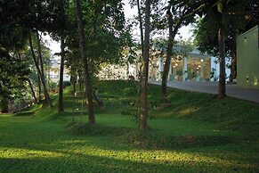 Waters Spring Hotel