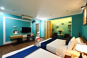 Dream Hotel