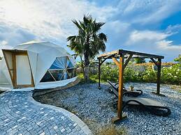 In Out Resort Glamping