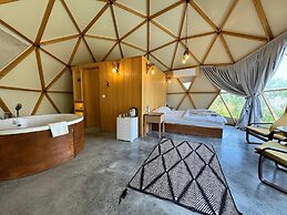 In Out Resort Glamping