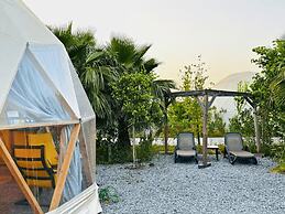 In Out Resort Glamping