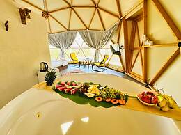 In Out Resort Glamping