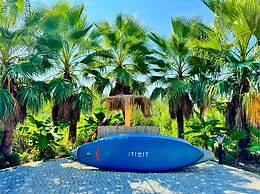 In Out Resort Glamping