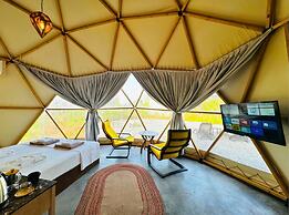 In Out Resort Glamping