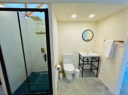 In Out Resort Glamping