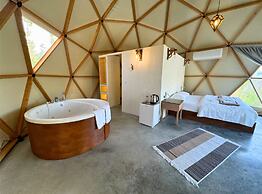 In Out Resort Glamping