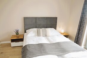 Comfortable Holiday Home for 6 People