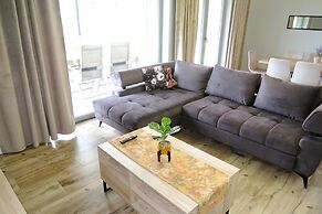 Comfortable Holiday Home for 6 People