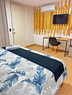 HOTEL FARALLON INN