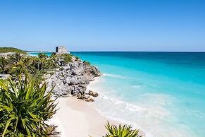 Lapso At Tulum