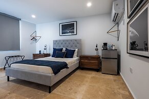 Anchors Hotel