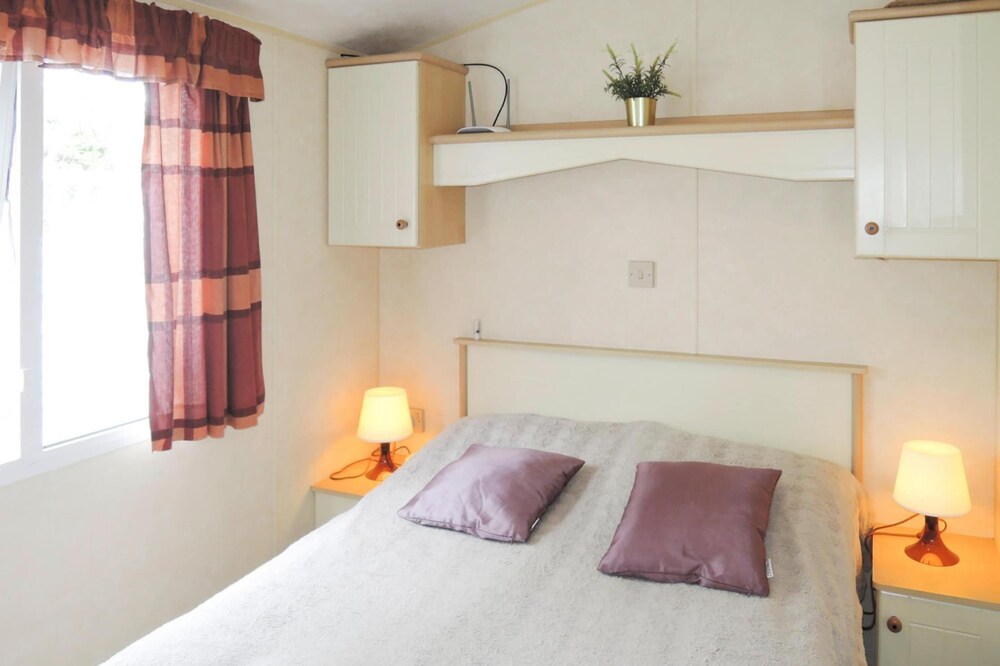 Mobile Home in Kolczewo Near Baltic Beaches