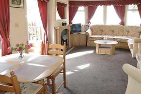 Mobile Home in Kolczewo Near Baltic Beaches