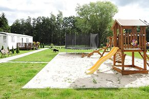Mobile Home in Kolczewo Near Baltic Beaches