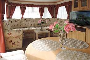 Mobile Home in Kolczewo Near Baltic Beaches