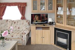 Mobile Home in Kolczewo Near Baltic Beaches