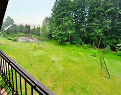 Large, Comfortable Holiday Home With a Garden