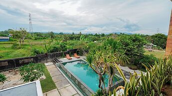 Mona Bali Guest House