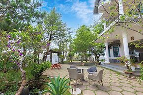 Lotus villa