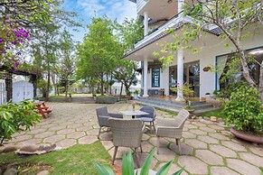 Lotus villa