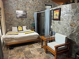 Ninh Hoa Retreat
