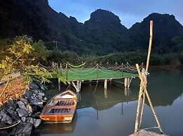 Ninh Hoa Retreat