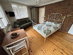 Istanberry - Joker Studio Apartments