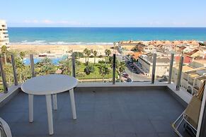 Apartment 50m From La Mata Beach