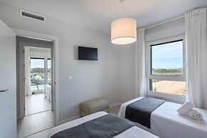 Elegant Home by Haraganes Beach